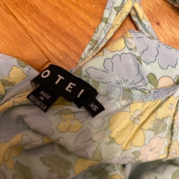 Motel Rocks Dress - Picture 2 of 4